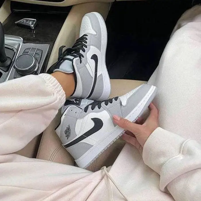 آشنایی با برند و کفش نایک جردن 094948489