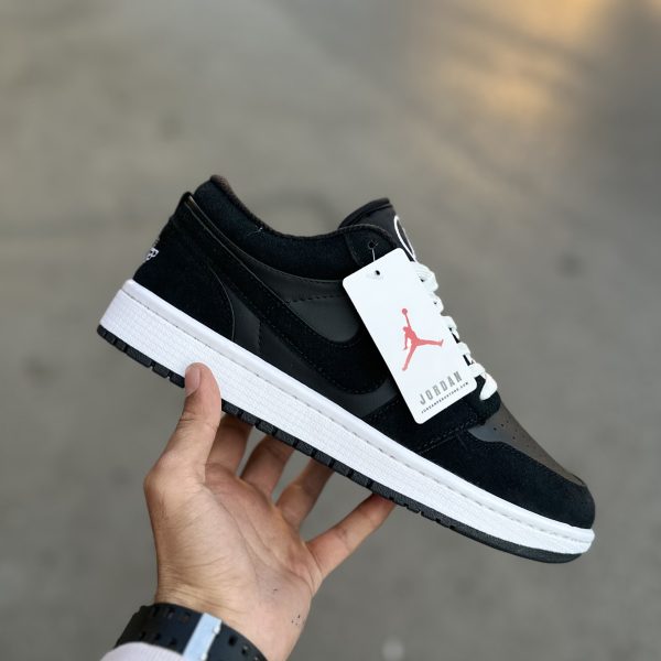 Air jordan 1 low مشکی زیر سفید کد(1062)