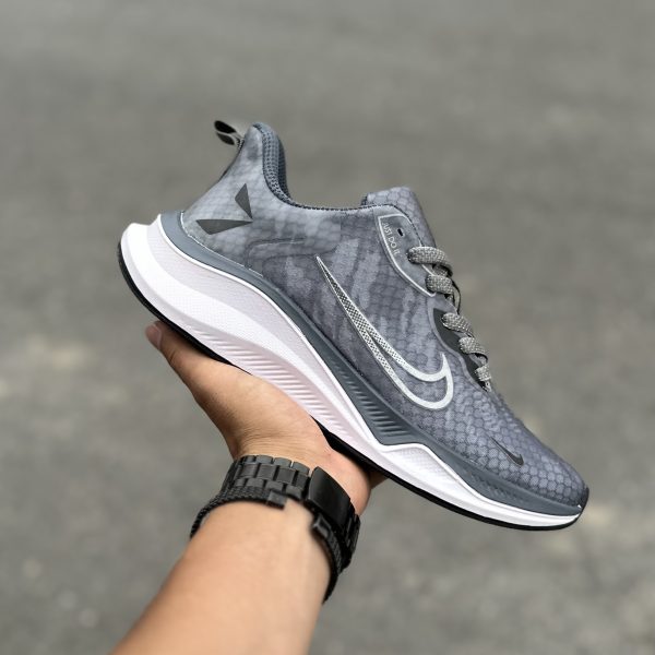 Nike Ako طوسی کد(1322)