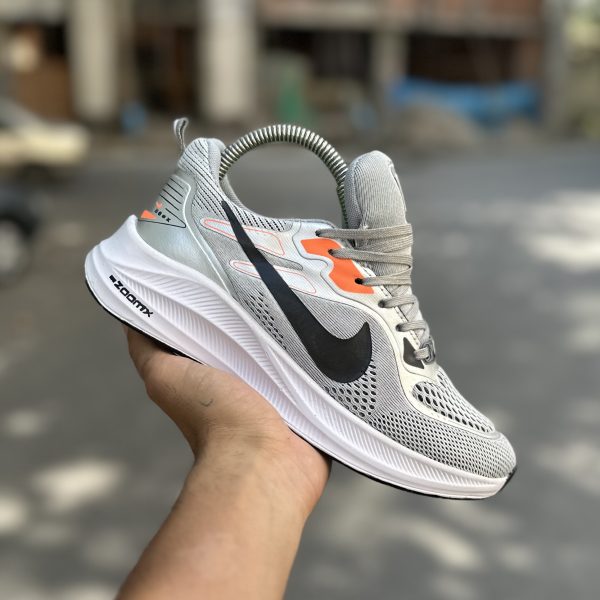 Nike zoom پاینده طوسی