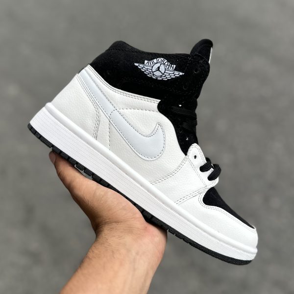 Air Jordan 1 ساق دار چینی🇨🇳سفید مشکی کد(1398)