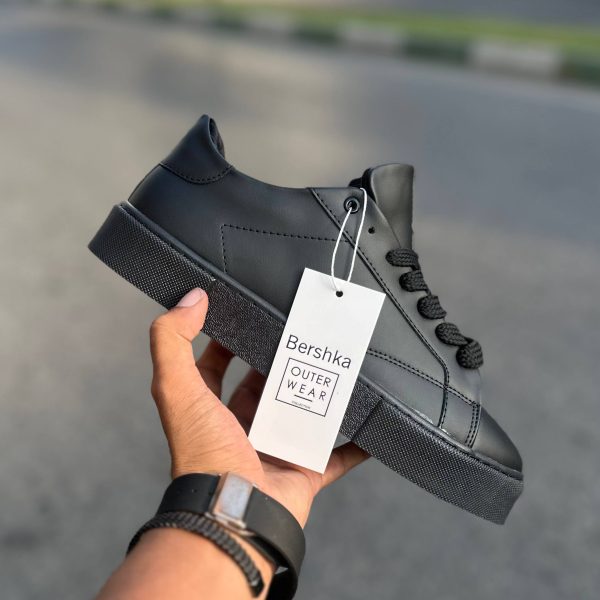 ونس Bershka تمام مشکی کد(1448)