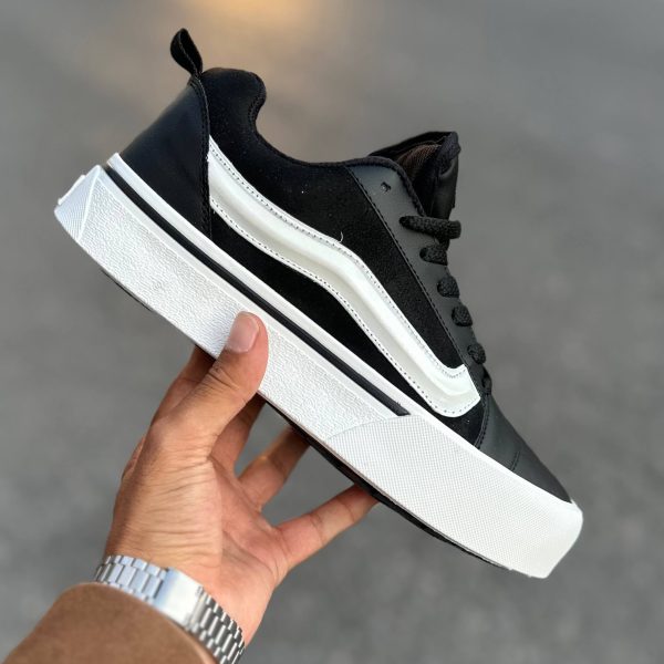 ونس پوتیتو ضد آب مشکی زیره سفید کد(1466)