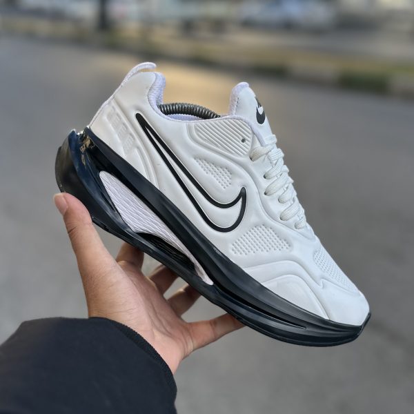 Nike زیره شاسی سفید(کادو روز پدر🎁)