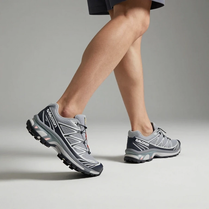 پیاده روی با کتونی سالامون 569496548