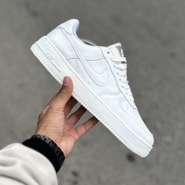 Air Force 1 تمام سفید آراکس کد(1555)