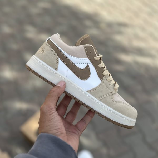 Air jordan 1 Low نسکافه ای کد(1556)