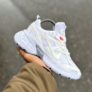 nike v5k  65146419