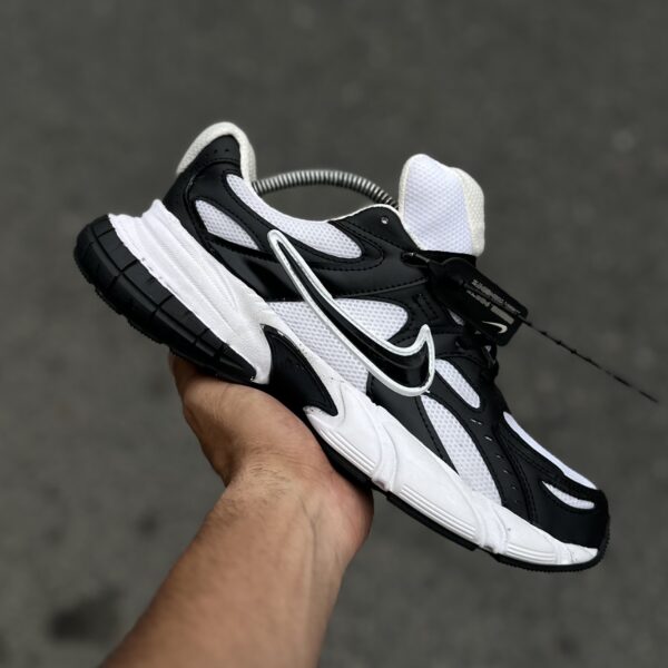 Nike Vomero5 🇨🇳 پاندا کد(1549)