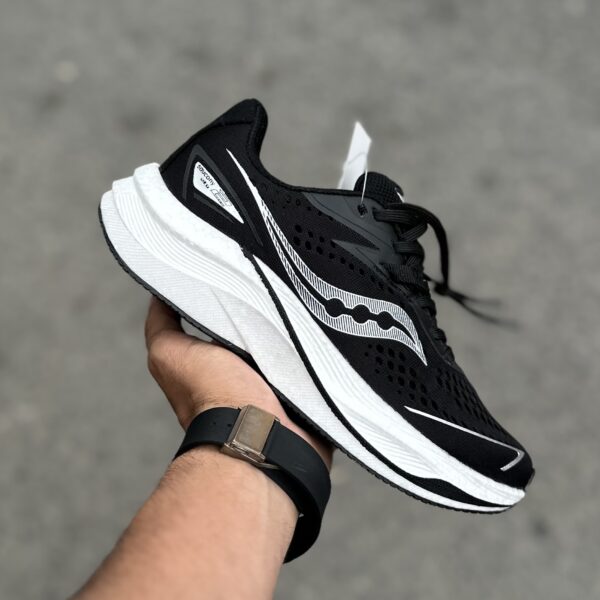Saucony Speed 2025🇨🇳 زنونه مشکی سفید کد(1553)