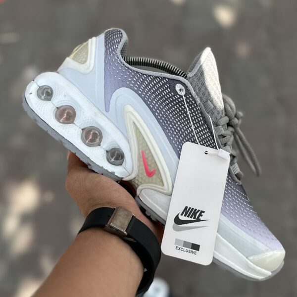 Nike DN 🇨🇳 طوسی سفید کد(1556)