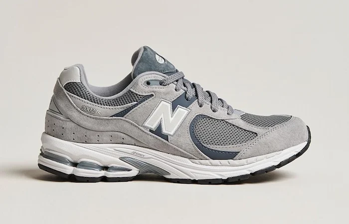 New Balance 2002R 