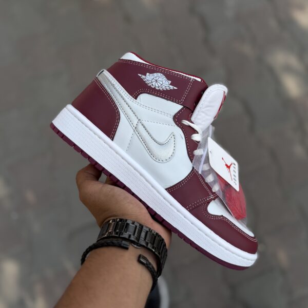 Air jordan 1 Mid ساقدار کد(1642)